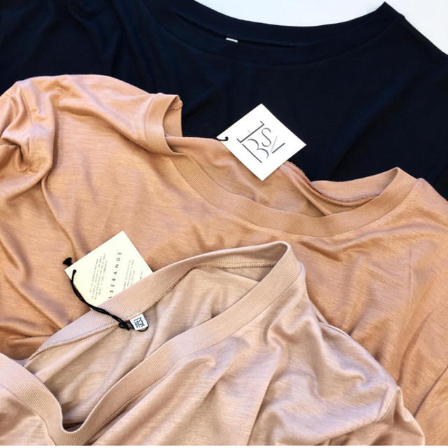特上美品 baserangeロングスリーブTシャツ ベースレンジfumikauchida