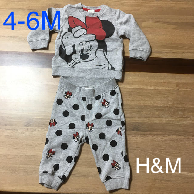 H&M(エイチアンドエム)のH&M ミニーマウスエット上下セット キッズ/ベビー/マタニティのベビー服(~85cm)(その他)の商品写真