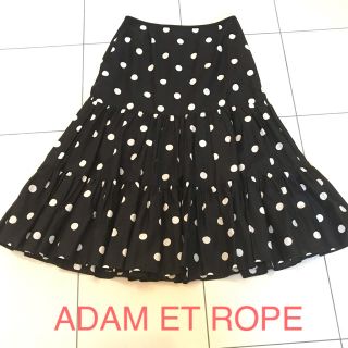 アダムエロぺ(Adam et Rope')のアダム エ ロペ スカート 水玉  38  美品(ひざ丈スカート)