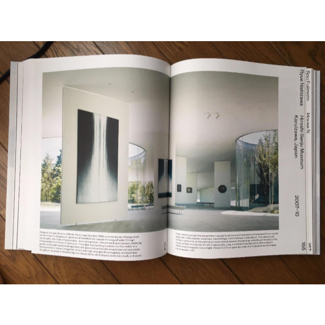 建築展カタログ エンタメ/ホビーの本(アート/エンタメ)の商品写真