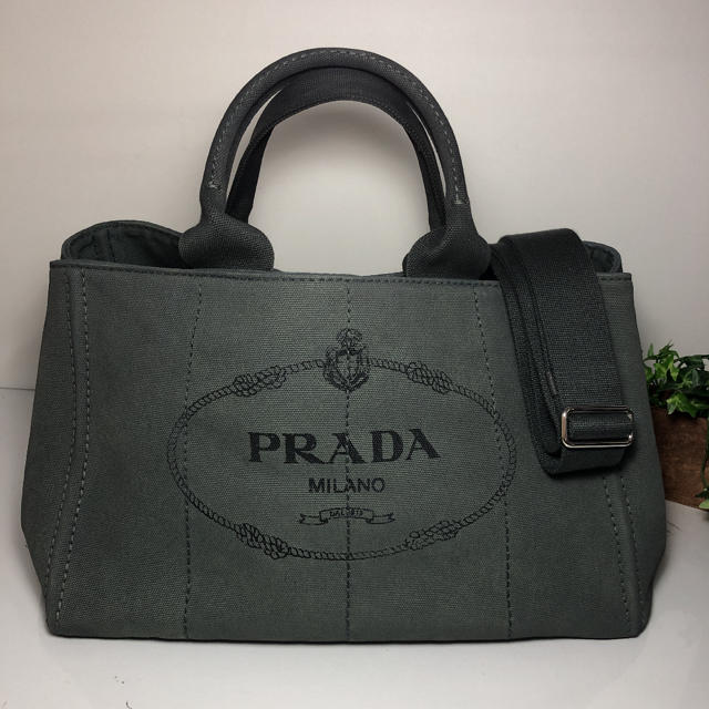 定価11万✨レアカラー✨美品❤️PRADA プラダ カナパ GM - www