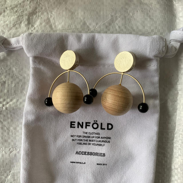 ENFOLD(エンフォルド)のenfold イヤリング レディースのアクセサリー(イヤリング)の商品写真