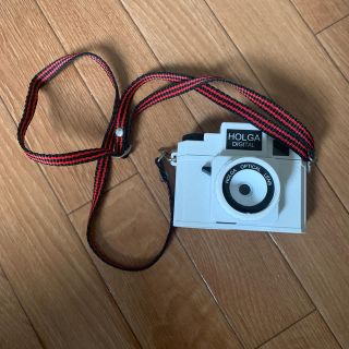 HOLGA DIGITAL(コンパクトデジタルカメラ)