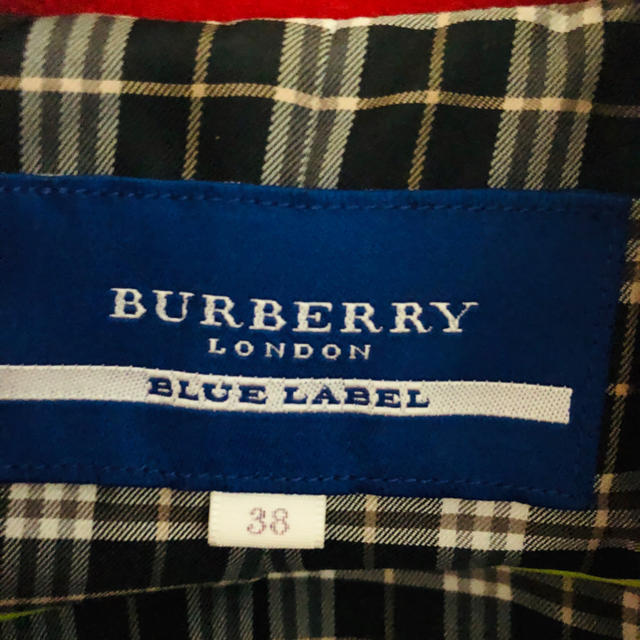 BURBERRY(バーバリー)のBurberry コート レディースのジャケット/アウター(ピーコート)の商品写真