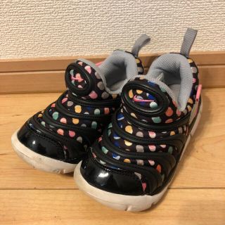 ナイキ(NIKE)のNIKE ダイナモ 16cm 黒✖️ドット柄(スニーカー)