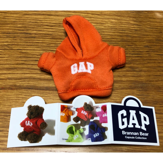 GAP(ギャップ)のGAPパーカー　幻のガチャガチャ  オレンジ エンタメ/ホビーのおもちゃ/ぬいぐるみ(キャラクターグッズ)の商品写真