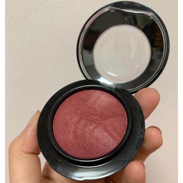 MAC(マック)のMAC ミネラライズブラッシュ ラブシング コスメ/美容のベースメイク/化粧品(チーク)の商品写真