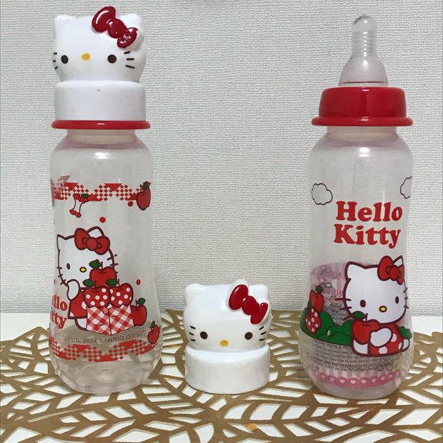 サンリオ(サンリオ)のHello Kitty 哺乳ビン 3本set キッズ/ベビー/マタニティの授乳/お食事用品(哺乳ビン)の商品写真