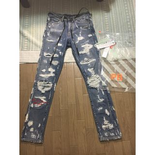 Off-White ダメージデニム　マイファスhiro着用