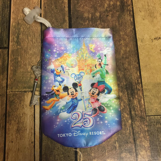 ディズニー(Disney)のディズニーランド25周年 ペットボトルカバー(弁当用品)