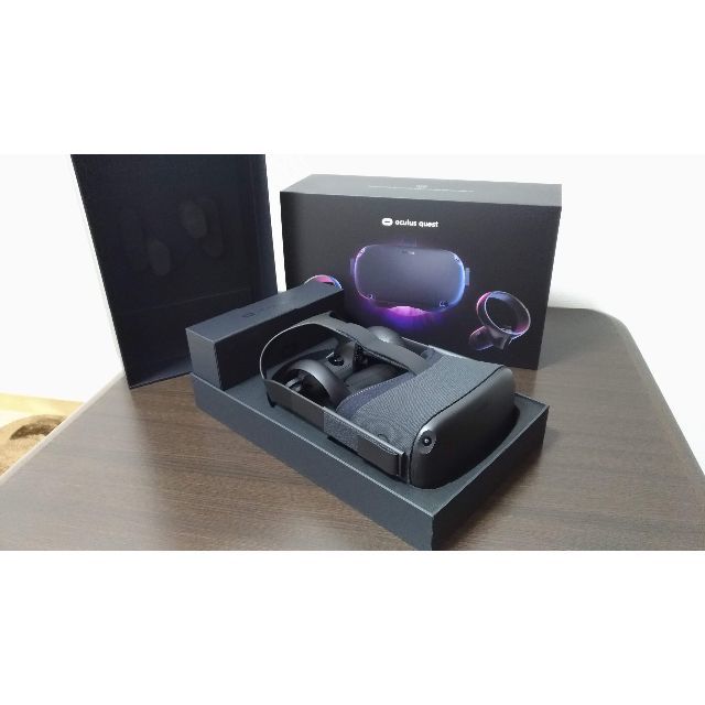 【美品】Oculus Quest オキュラス クエスト 2019 64GBの通販 by パシフィコデンキ's shop｜ラクマ