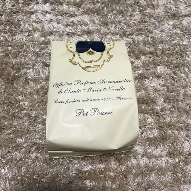 Santa Maria Novella(サンタマリアノヴェッラ)のサンタマリアノヴェッラ ポプリ 残90g コスメ/美容のリラクゼーション(お香/香炉)の商品写真