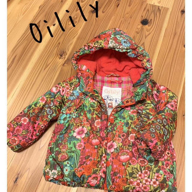 OILILY(オイリリー)のoilily 暖かアウター キッズ/ベビー/マタニティのキッズ服女の子用(90cm~)(ジャケット/上着)の商品写真