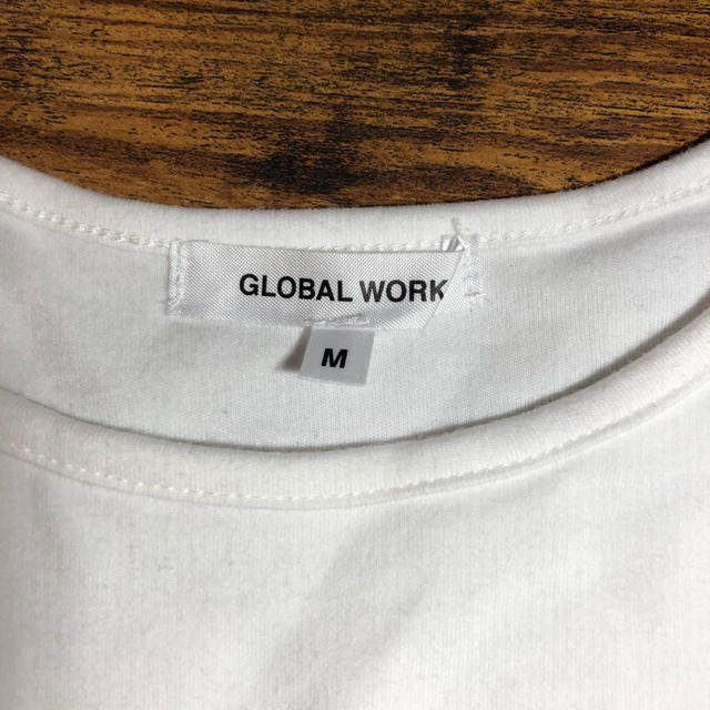 GLOBAL WORK(グローバルワーク)の★専用★グローバルワーク 白シャツベストセット M 100～110 キッズ/ベビー/マタニティのキッズ服男の子用(90cm~)(Tシャツ/カットソー)の商品写真