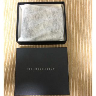 バーバリー(BURBERRY)のバーバリー　財布(折り財布)