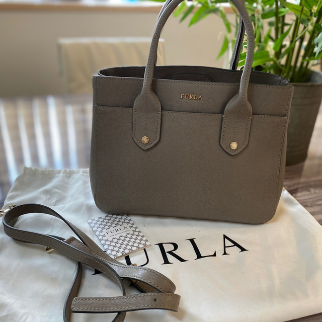 値下げ！FURLA バッグ