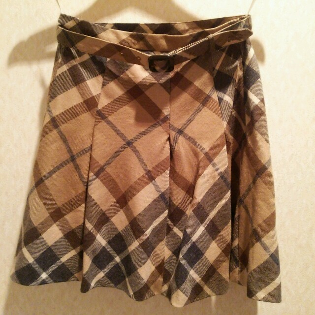 BURBERRY - お取り置き中☆可愛い☆秋冬スカート