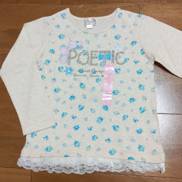 motherways(マザウェイズ)の新品 マザウェイズ 長袖Tシャツ ロンT　110 キッズ/ベビー/マタニティのキッズ服女の子用(90cm~)(Tシャツ/カットソー)の商品写真