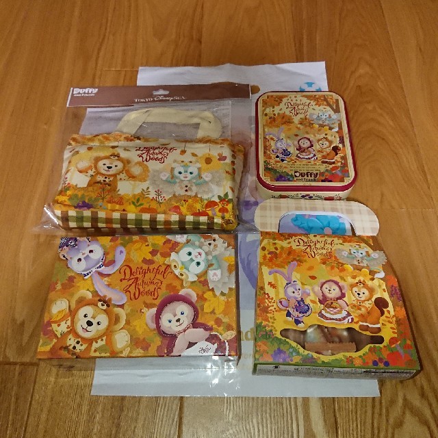 食品/飲料/酒☆ディズニー ダッフィー 2019 秋のぼうけん お菓子4点セット