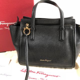 サルヴァトーレフェラガモ(Salvatore Ferragamo)の【みっきー様専用】Salvatore Ferragamo♡フェラガモ♡エイミー(ハンドバッグ)