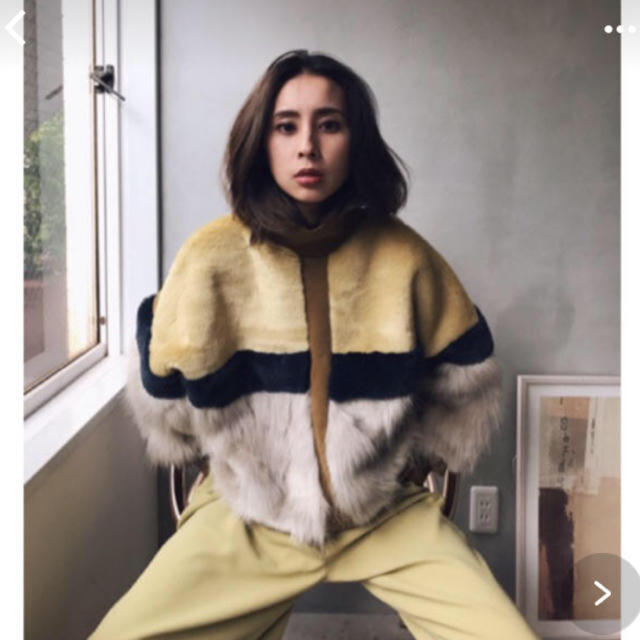 AMERI vintage  FUR COLOR BLOCK SWEAT