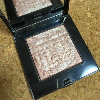 ボビイブラウン(BOBBI BROWN)のボビィブラウン ハイライティングパウダー ピンクグロウ(フェイスカラー)