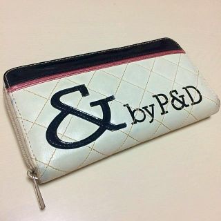 アンドバイピーアンドディー(&byP&D)の財布(財布)