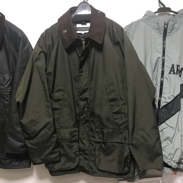 Barbour(バーブァー)のbarbour  ジャケット カーキ 新品未使用 定価以下 メンズのジャケット/アウター(テーラードジャケット)の商品写真