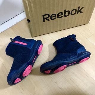 リーボック(Reebok)の未使用新品 Reebok EASYTONE ブーツ再度   値下げします！(ブーツ)