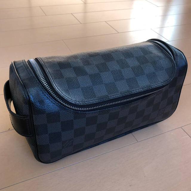 LOUIS VUITTON トワレポーチ