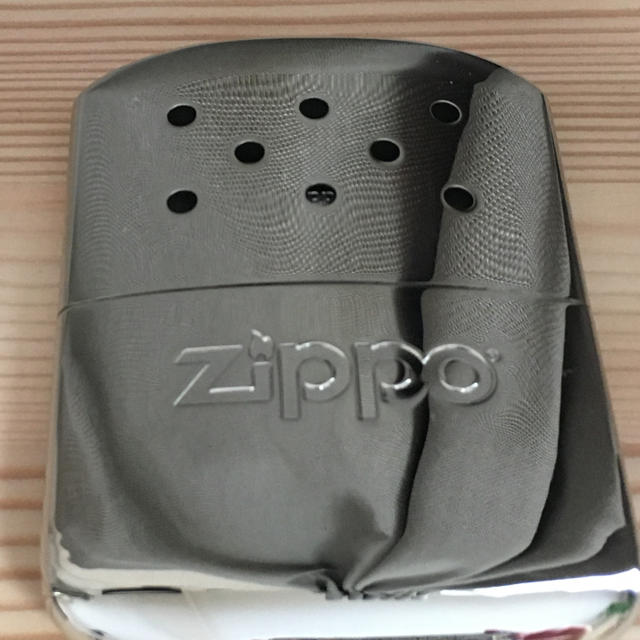 ZIPPO(ジッポー)のZIPPO ハンディウォーマー【you2ma6様専用】 インテリア/住まい/日用品の日用品/生活雑貨/旅行(日用品/生活雑貨)の商品写真