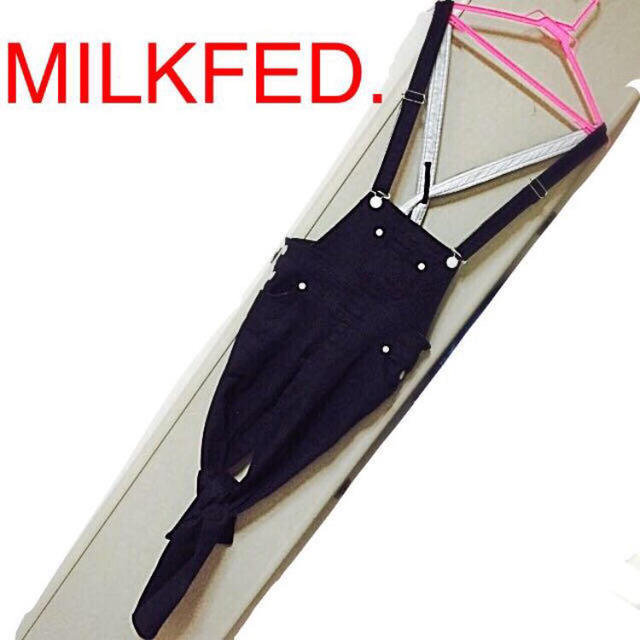 MILKFED.(ミルクフェド)のMILKFED.スキニーサロペット レディースのパンツ(サロペット/オーバーオール)の商品写真