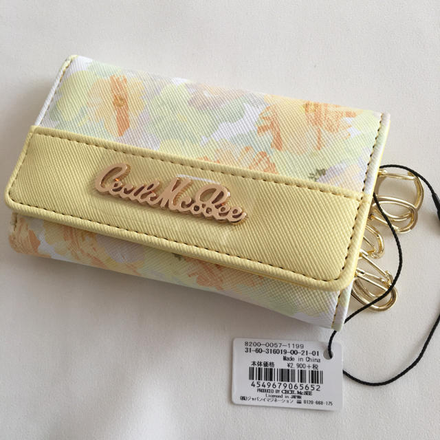 CECIL McBEE(セシルマクビー)の新品 セシルマクビー 花柄 キーケース イエロー レディースのファッション小物(キーケース)の商品写真