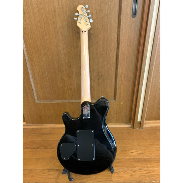 （スターリン）Sterling by MUSIC MAN AX40