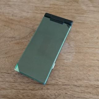 SH-01B(携帯電話本体)