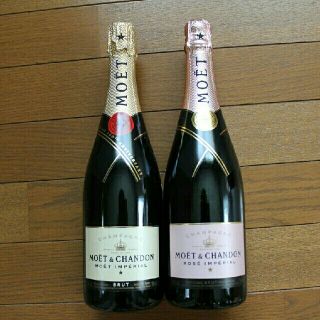 モエエシャンドン(MOËT & CHANDON)のモエシャンドン 750、モエシャンドンロゼ750　2本セット(シャンパン/スパークリングワイン)