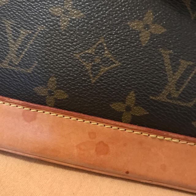 LOUIS VUITTON(ルイヴィトン)のルイヴィトン アルマ レディースのバッグ(ハンドバッグ)の商品写真