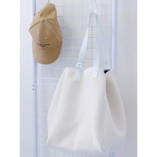 パリス(PARIS)のqbag paris  Picon L ホワイト(トートバッグ)