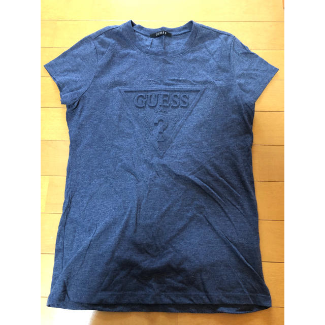 GUESS(ゲス)のGUESS Tシャツ 美品 レディースのトップス(Tシャツ(半袖/袖なし))の商品写真