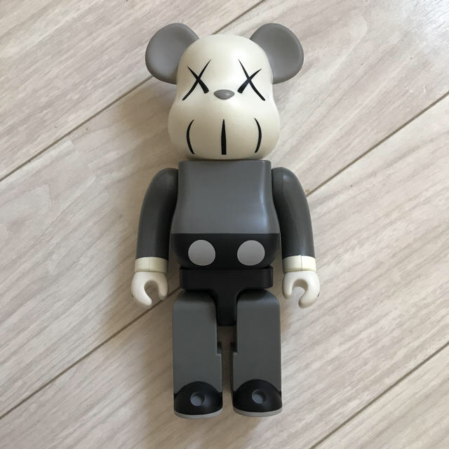 MEDICOM TOY - ベアブリック KAWS 400%の通販 by きこ's shop