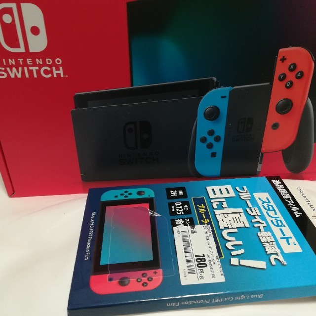 新型ニンテンドースイッチ 　ブルーライトカットフィルムつき