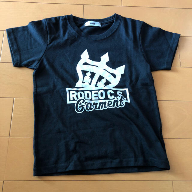 RODEO CROWNS WIDE BOWL(ロデオクラウンズワイドボウル)の専用！RCWB  キッズ Ｔシャツ、ダウンベストセット！ キッズ/ベビー/マタニティのキッズ服男の子用(90cm~)(Tシャツ/カットソー)の商品写真