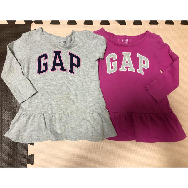 babyGAP(ベビーギャップ)の長袖＊Tシャツ＊80＊女の子＊双子＊保育園＊GAP キッズ/ベビー/マタニティのベビー服(~85cm)(Ｔシャツ)の商品写真