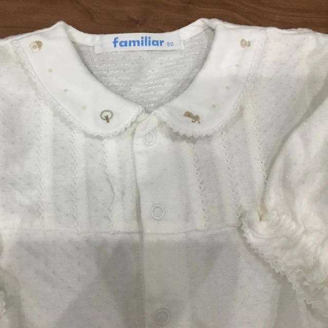 familiar(ファミリア)のファミリア  サイズ50 キッズ/ベビー/マタニティのベビー服(~85cm)(ロンパース)の商品写真