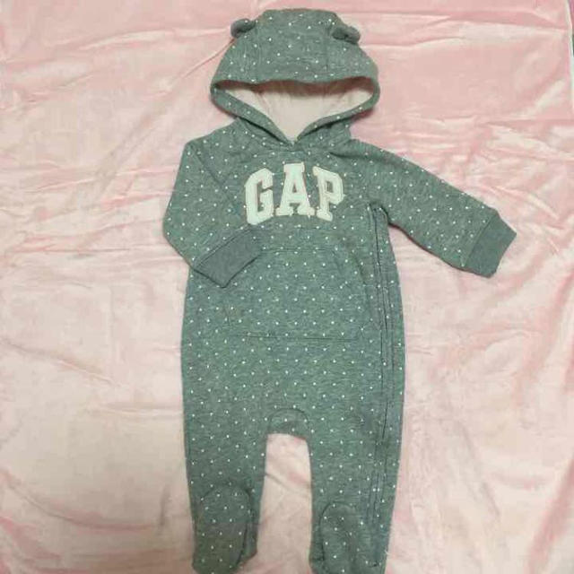 babyGAP(ベビーギャップ)のギャップ♡クマ耳 カバーオール キッズ/ベビー/マタニティのベビー服(~85cm)(ロンパース)の商品写真