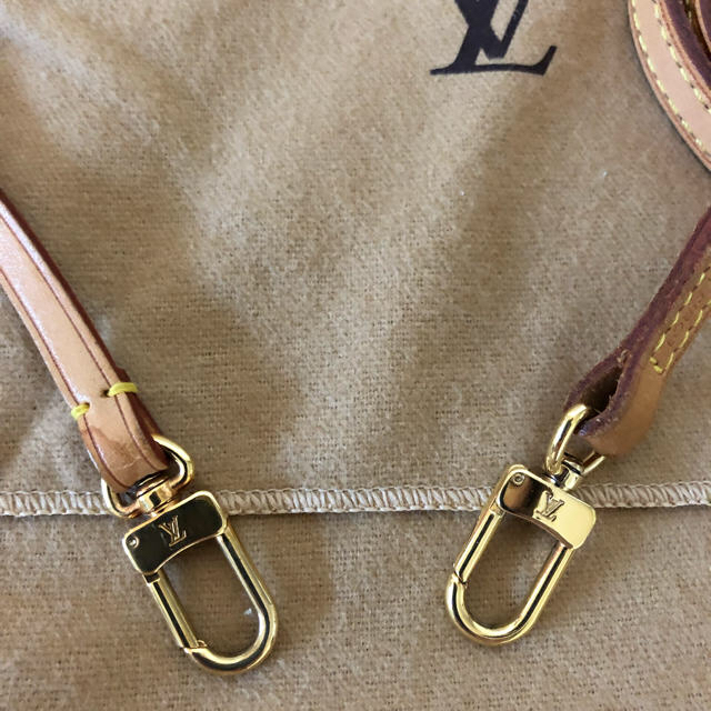 LOUIS VUITTON ルイヴィトン モノグラム ポシェット 肩ひも付き