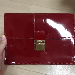 ミュウミュウ(miumiu)のmiumiuポーチ🛍最終値下げ🛍(ポーチ)