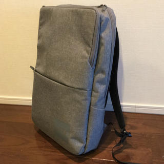 ザノースフェイス(THE NORTH FACE)の【美品】ザ・ノースフェイス 撥水シャトルデイパックスリム　NM81603(MH)(リュック/バックパック)