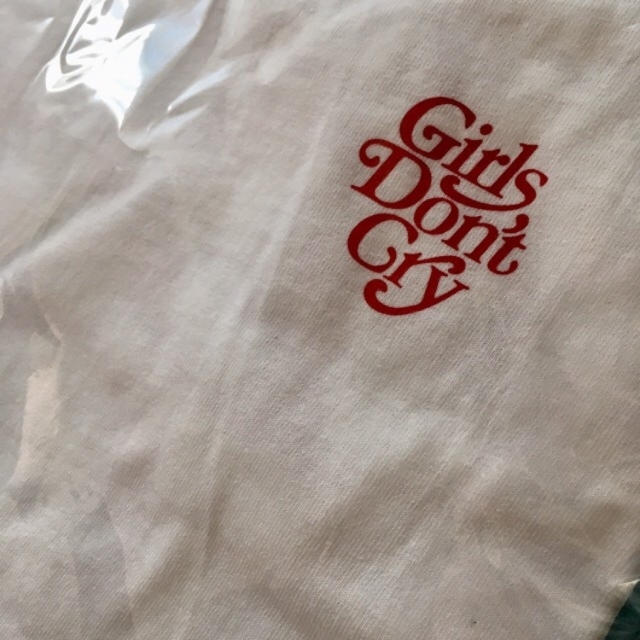 GDC(ジーディーシー)のGirlsDon'tCry 定番ロゴTシャツ メンズのトップス(Tシャツ/カットソー(半袖/袖なし))の商品写真