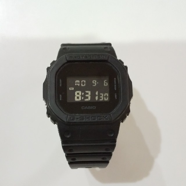 CASIO(カシオ)のG-SHOCK DW-5600BB-1ER メンズの時計(腕時計(デジタル))の商品写真